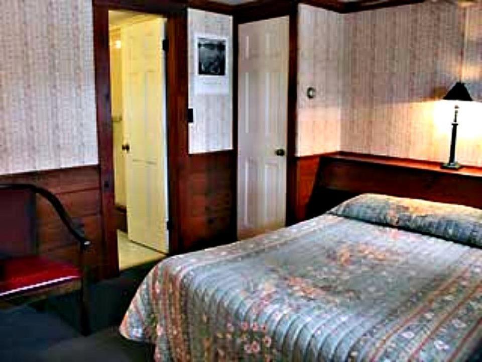 White Trellis Motel North Conway Bilik gambar